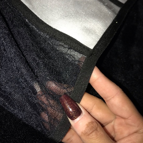 Lace Pencil Skirt SOLD - Picture 4 of 7